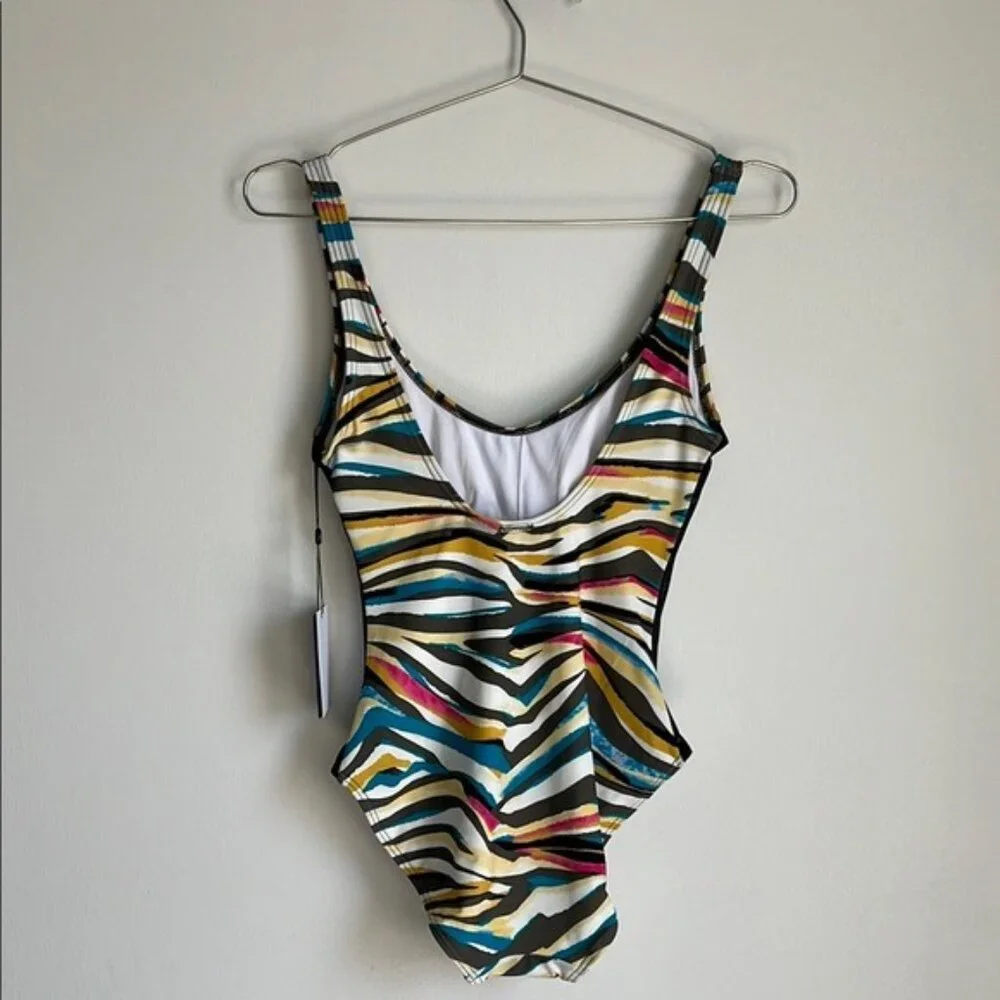 DKNY Swirl Print One Piece Swimsuit - 4 - Picture 3 of 9